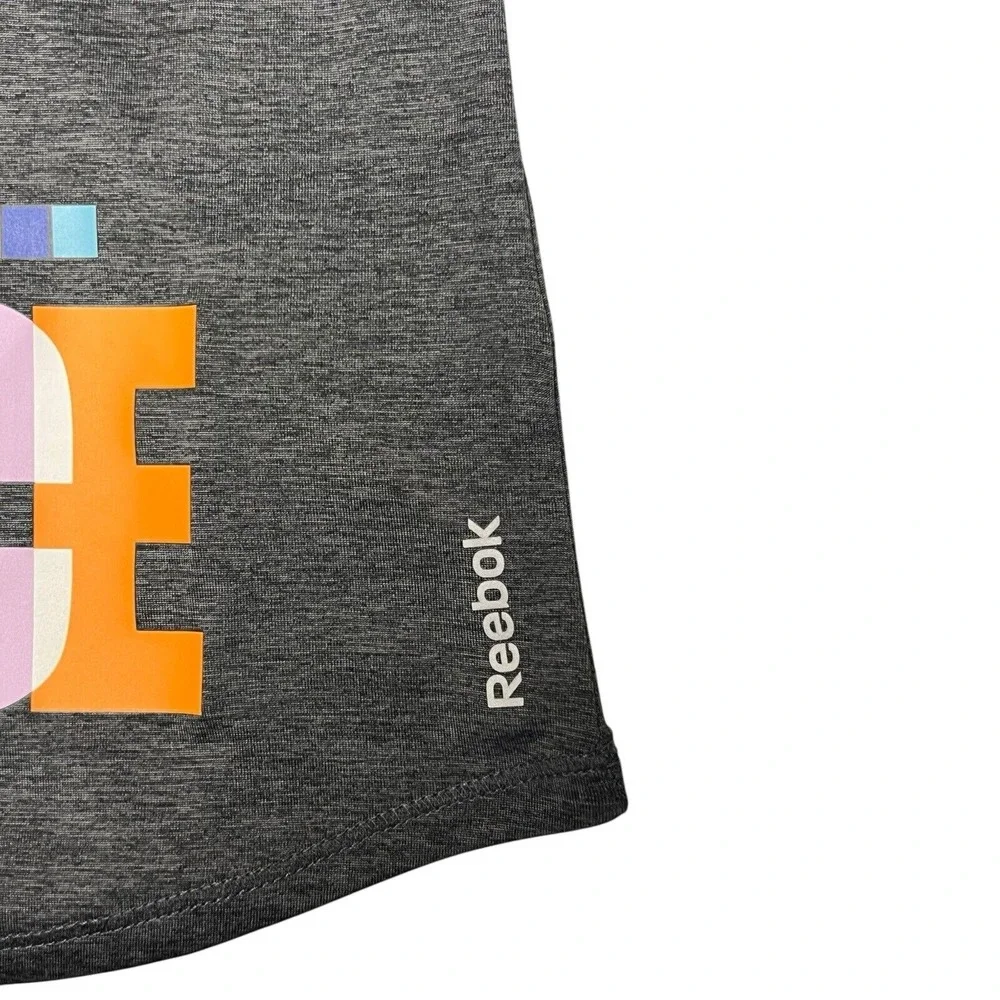 Reebok Tee Size XS T-shirt Multicolor Pullover Performance Sporty Motivational‎